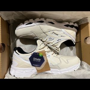 GEL-KAYANO TRAINER 21